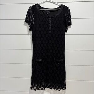En Focus black dress w/polkadot overlay and front pockets sz 14W -fits smaller